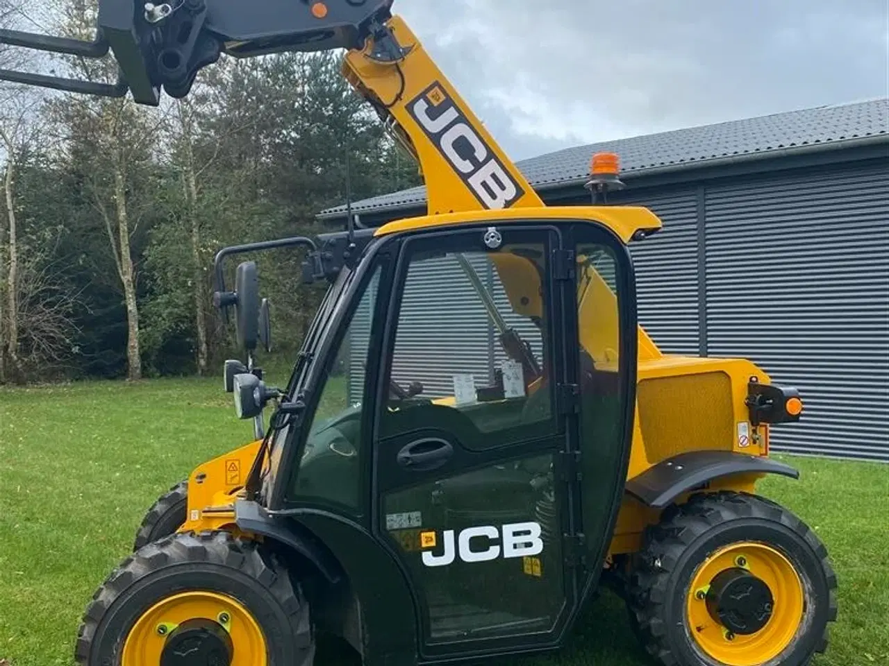 Billede 4 - JCB 514-40 incl. Skov og pallegafler