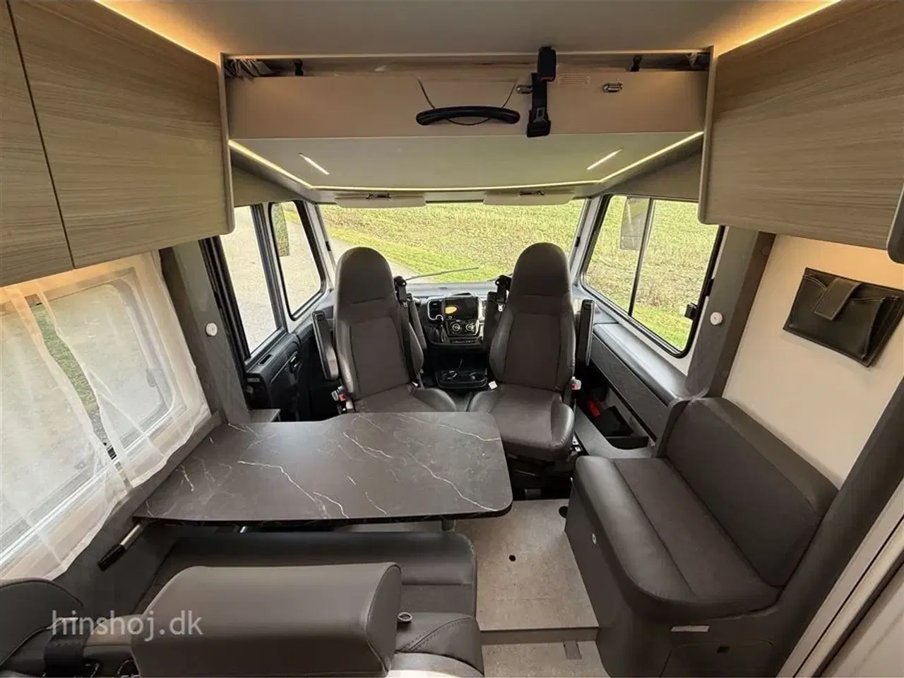 Billede 14 - 2026 - Etrusco I 6900 SB Scandic Edition Aut Etrusco by Hymer er Italiensk Elegance og Komfort fra Hinshøj Caravan