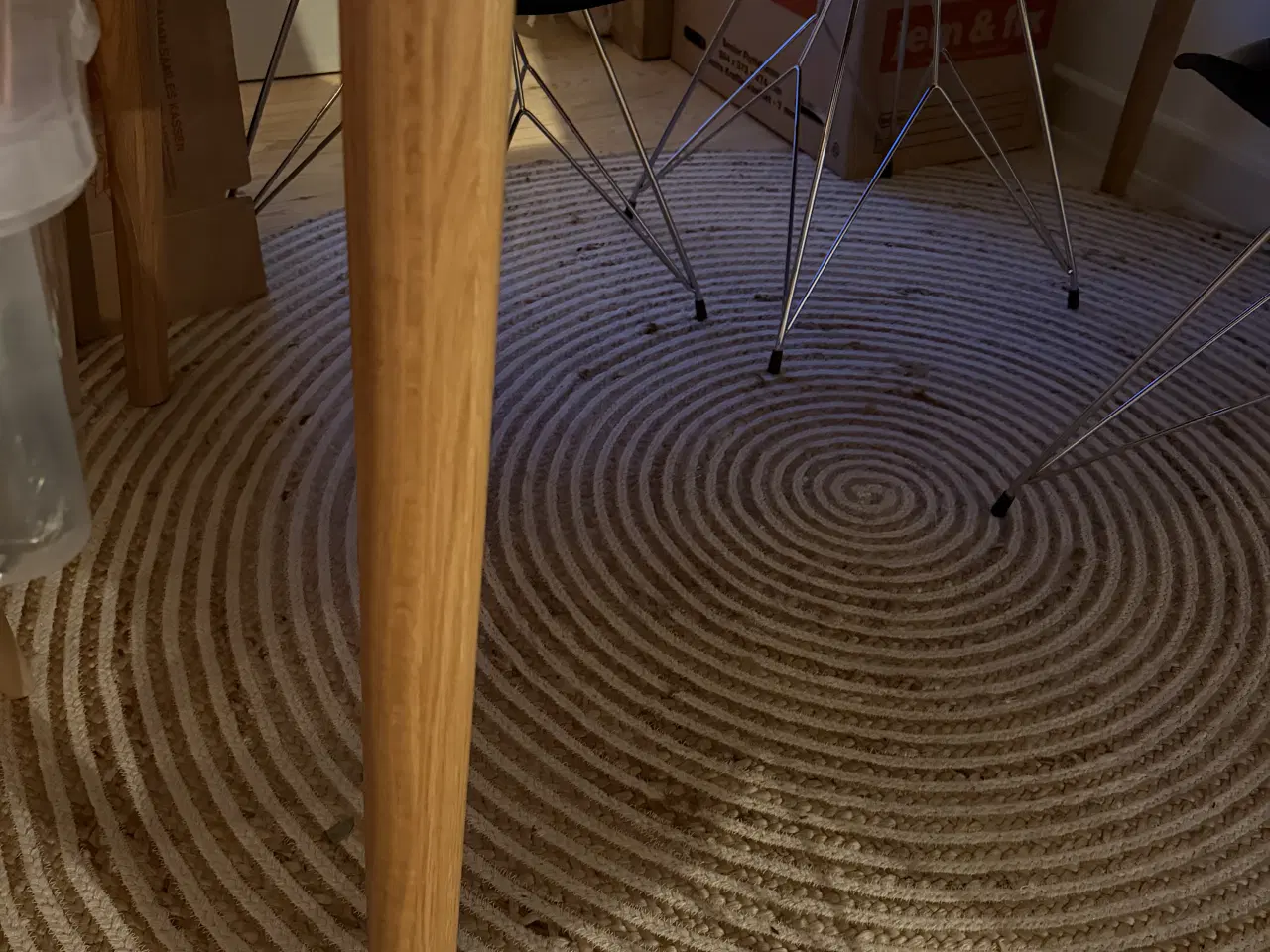 Billede 3 - Spisebord i egetræ