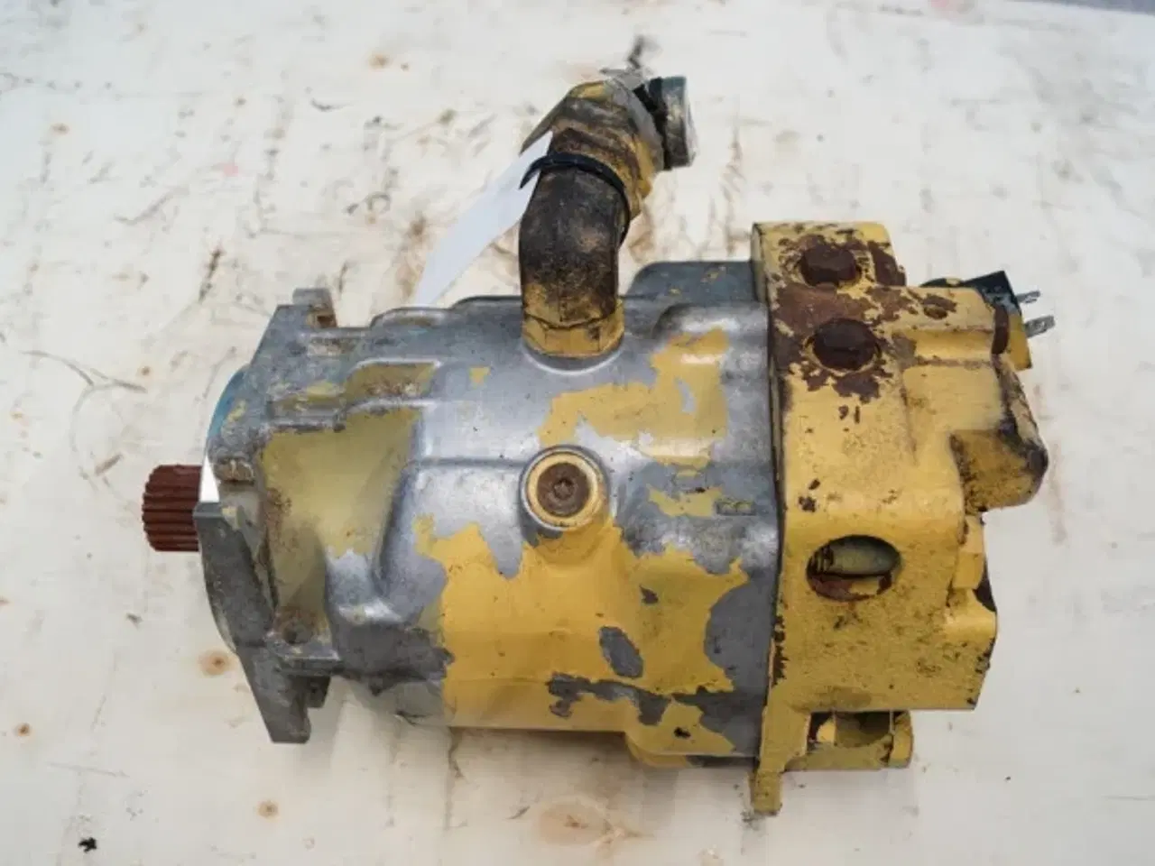 Billede 12 - New Holland TX62 Hydrostatmotor 84032254