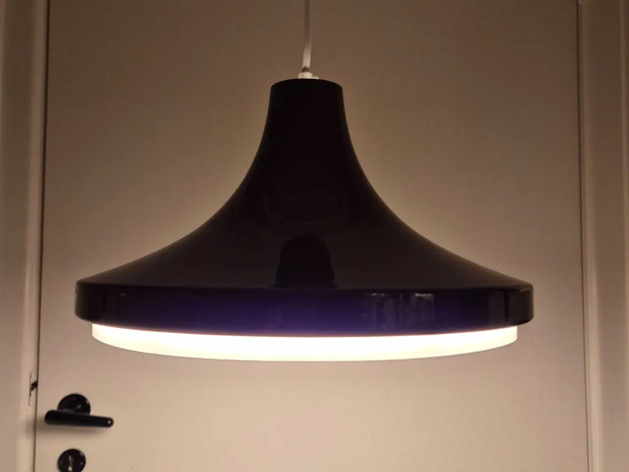 Billede 2 - Lækker chokoladebrun retrolampe 