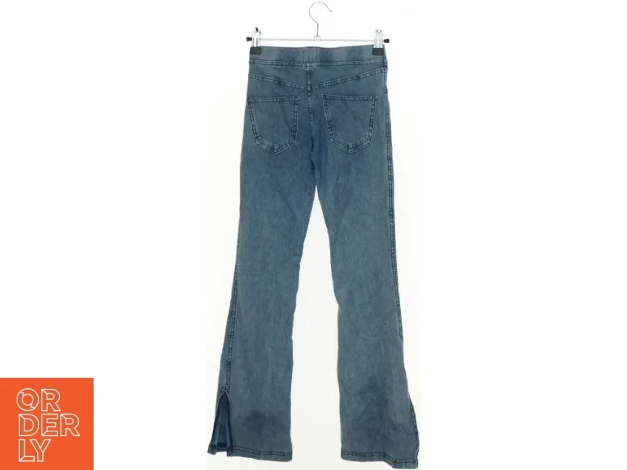 Billede 2 - Bukser fra H&M (str. 146 cm)