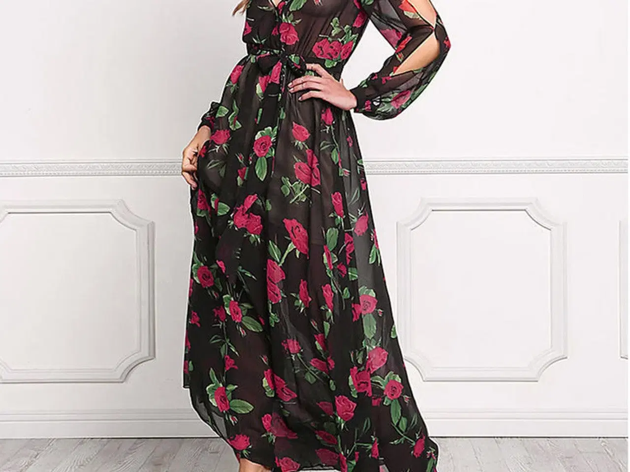 Billede 2 - Maxi kjole.m.Rosen printet.str:  Med-Large-XL