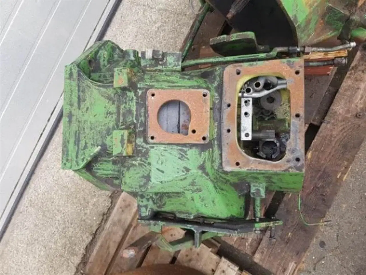 Billede 3 - John Deere 2140 Koblingshus