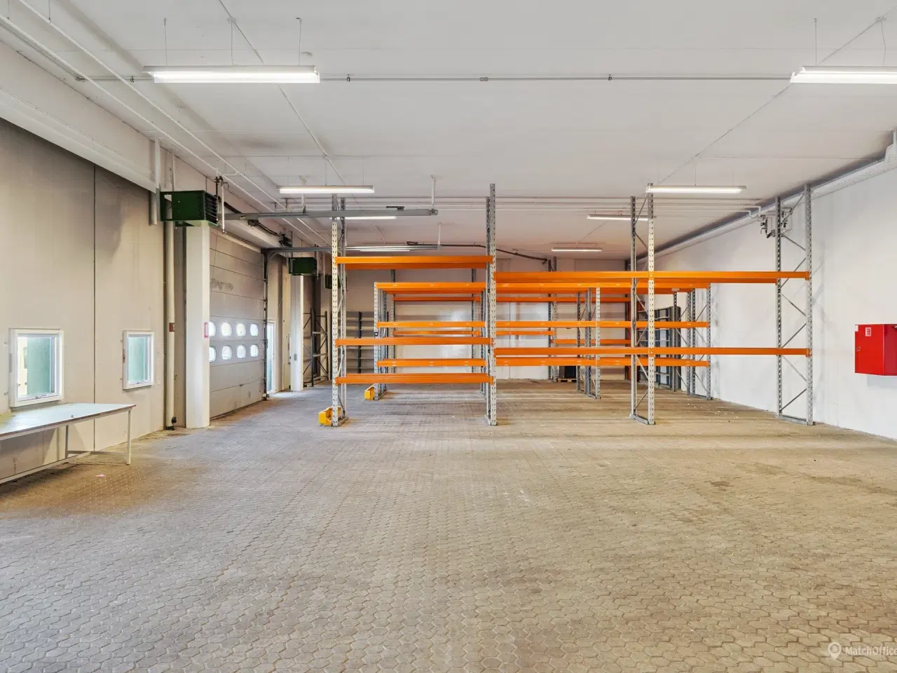 Billede 24 - Stort lager m. port og kontor i stueplan på Avedøreholmen 84