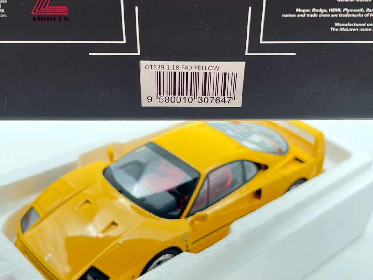 Billede 12 - 1987 Ferrari F40 - Limited Edition 56/999 - 1:18