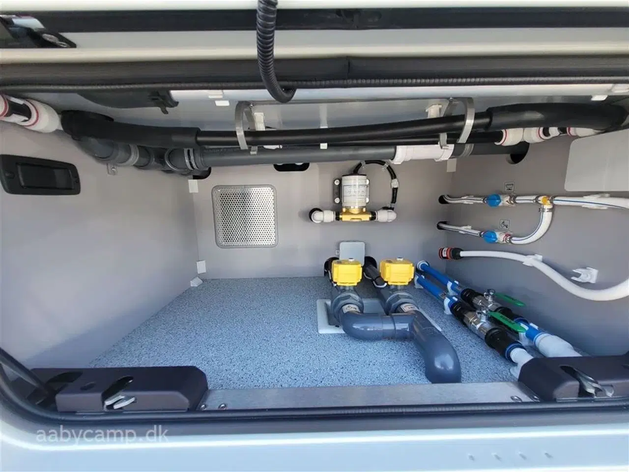 Billede 24 - 0 - Morelo Palace 90 M Autocamper på 1 Klasse