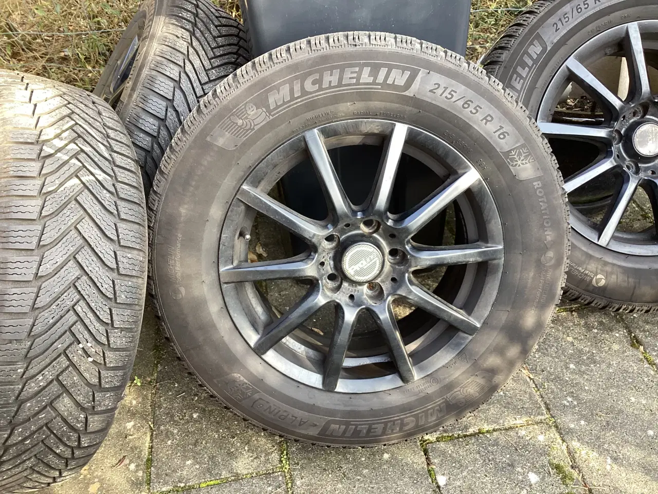 Billede 2 - Vinterdæk med fælge
