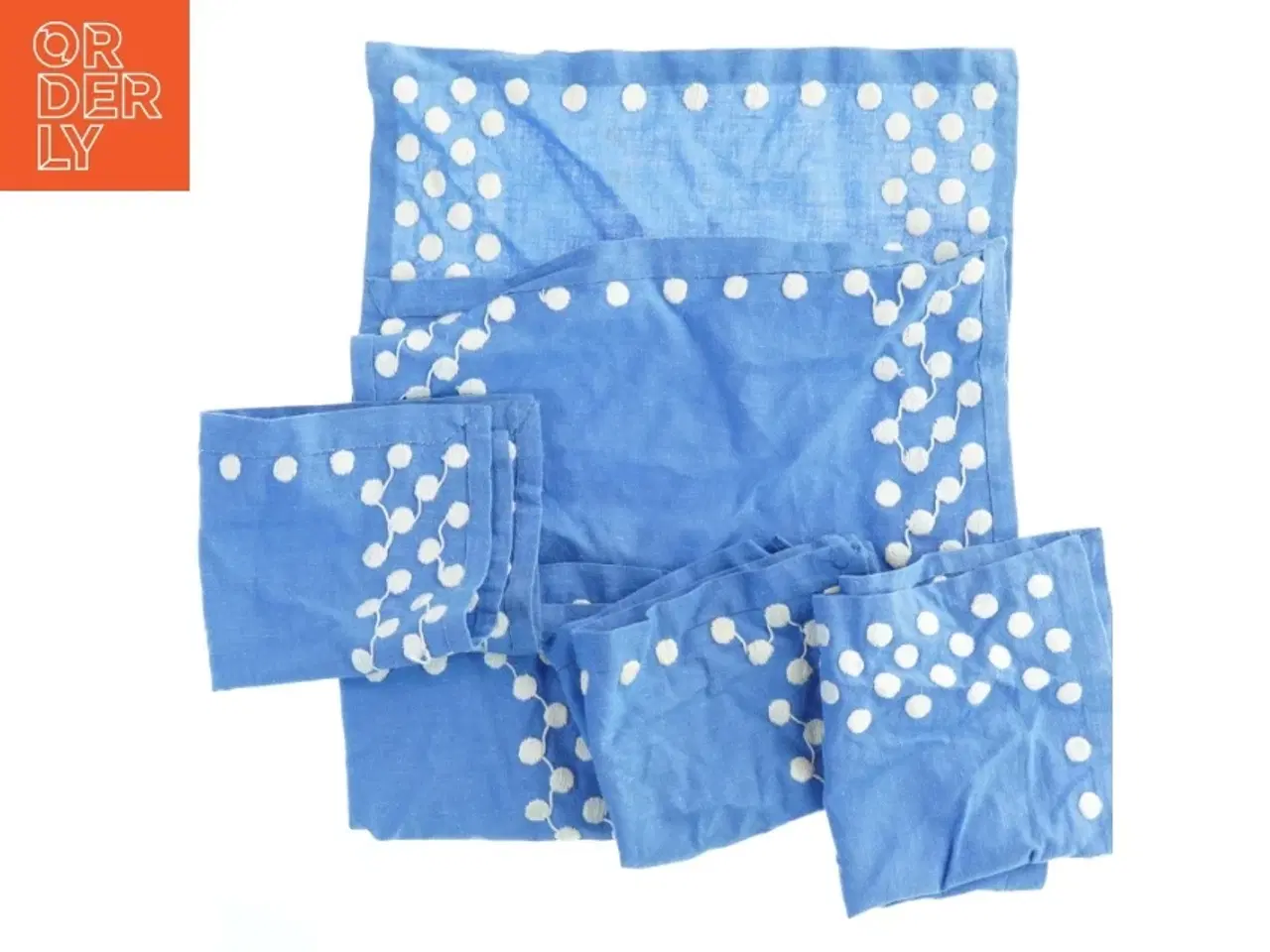 Billede 1 - Blå servietter med hvide prikker (str. 6 styk. 31 x. 26 cm)