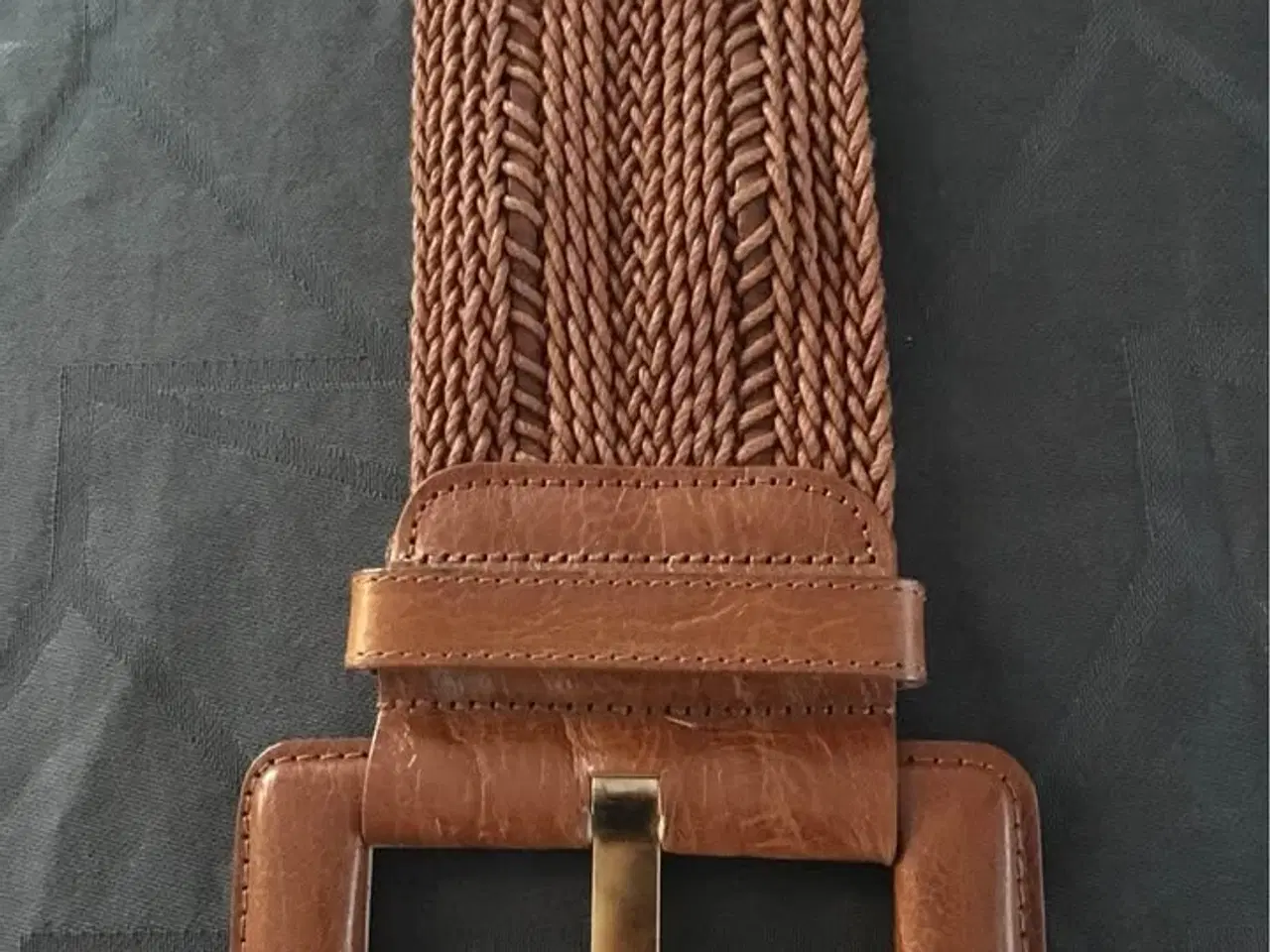 Billede 2 - Fransk Cuir Veritable bælte - 80 cm lang