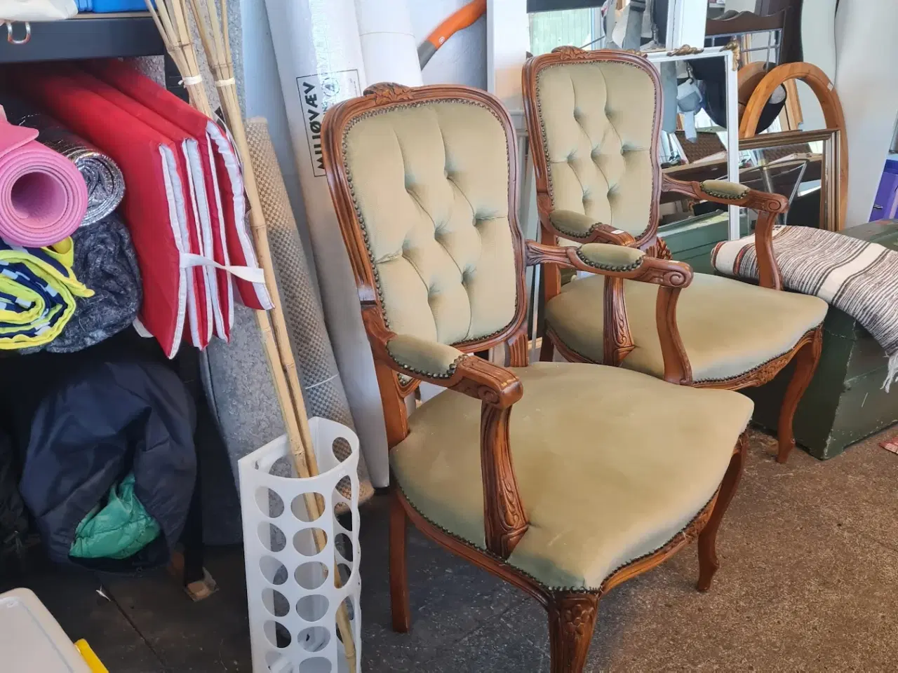 Billede 2 - ½ pris på alle varer i Tylstrup Genbrug