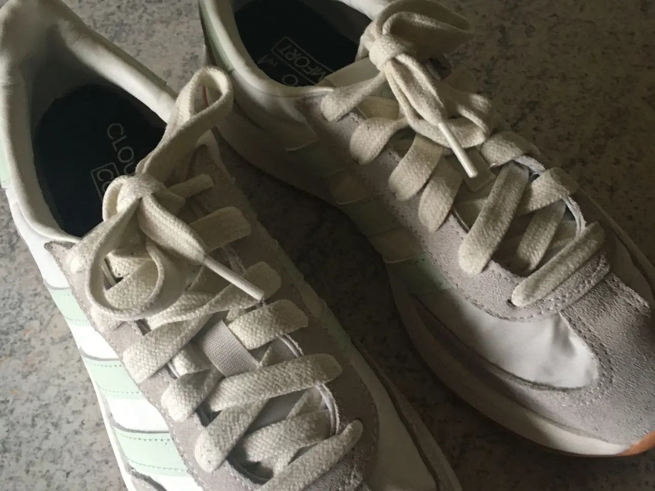 Billede 7 - Helt nye Adidas Sneakers str. 37. Sål længde 24 cm