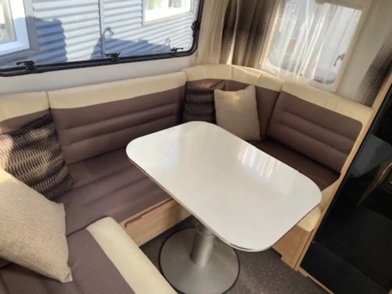 Billede 3 - Adria Adora 482 LU