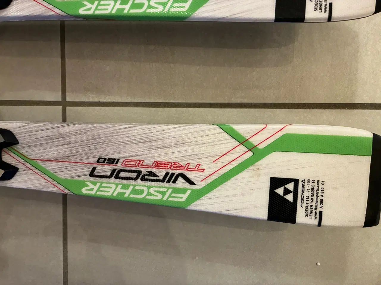 Billede 2 - Fischer alpinski 160 med stave