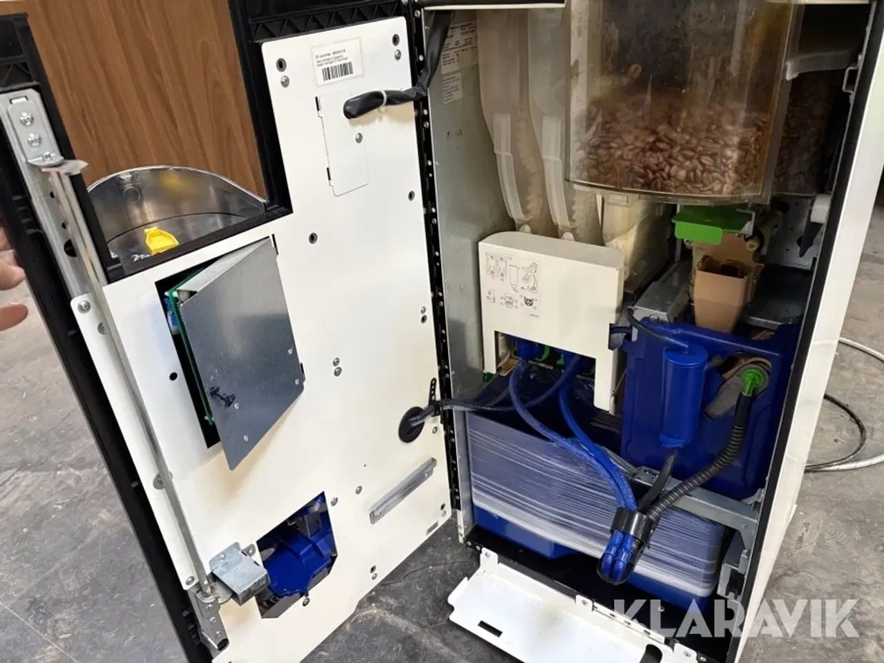 Billede 7 - Kaffemaskine N&W Global Vending Click med bord