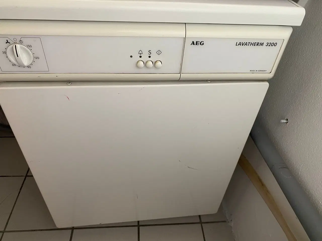 Billede 3 - Vaskemaskine og tørretrompler sælges samlet