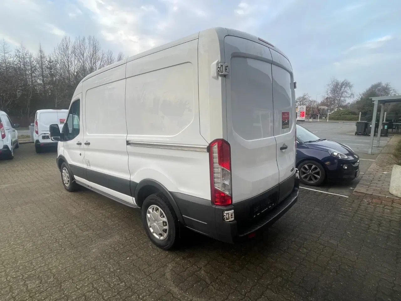 Billede 3 - Ford Transit 350 L2 Van 2,0 TDCi 170 Ambiente H2 FWD