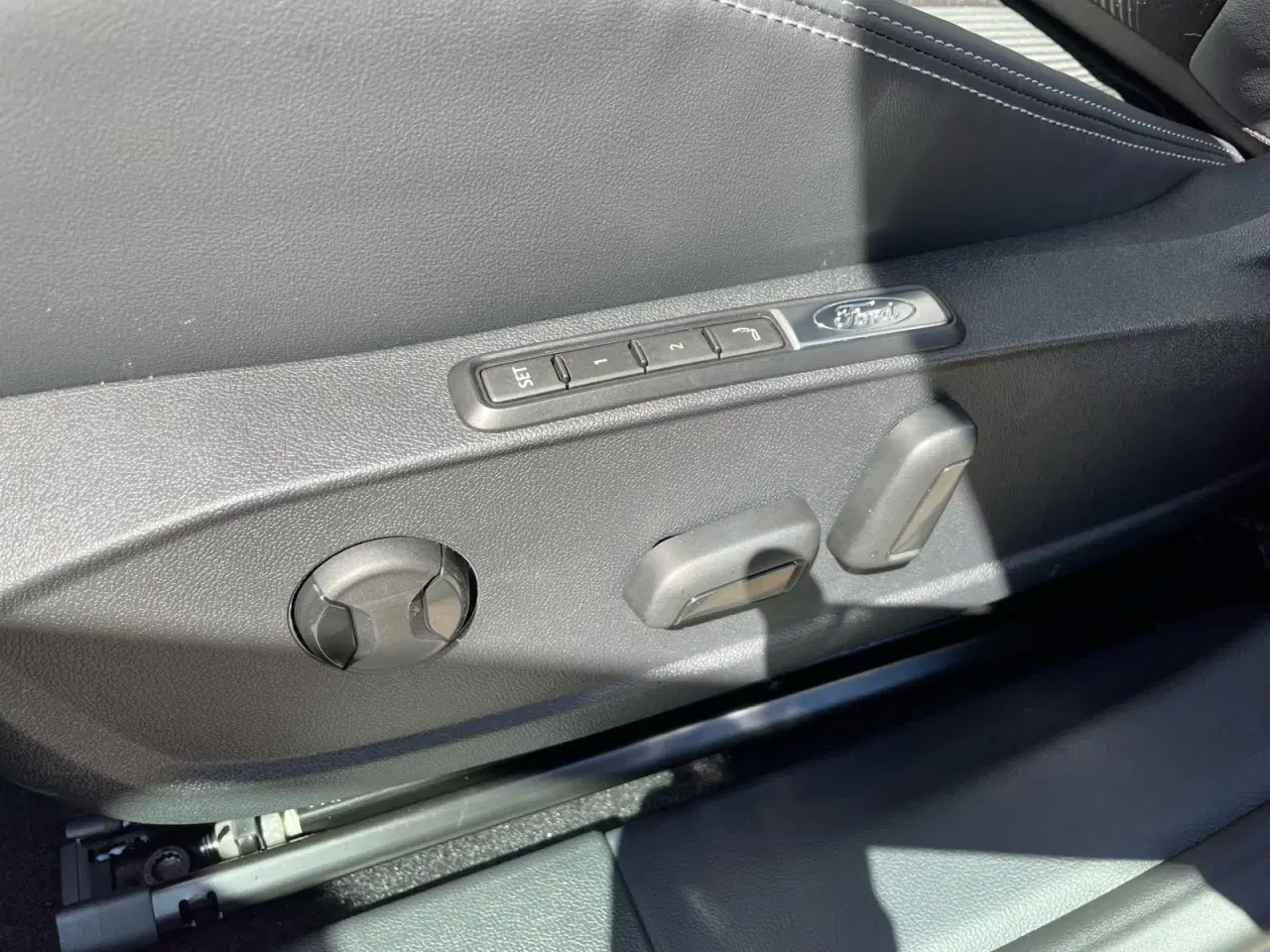 Billede 13 - Ford Capri 82 Select Extended Range