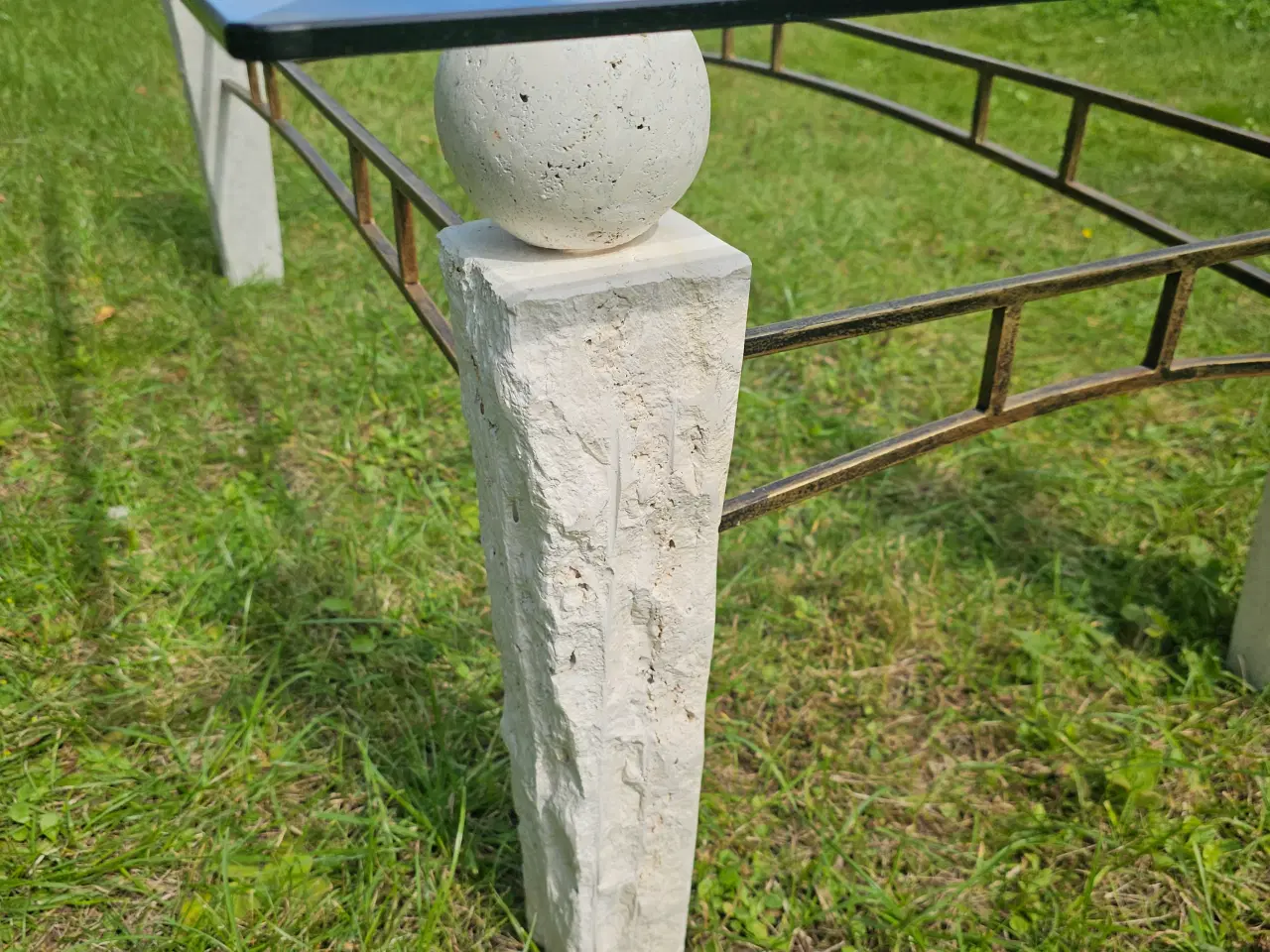 Billede 2 - Sofabord af Glas og Sten – God Stand