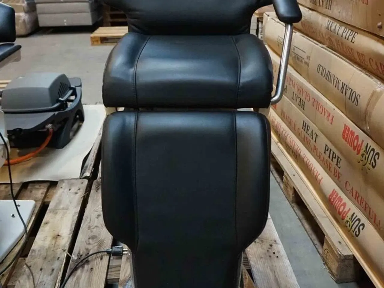 Billede 3 - Behandlerstol 230V (MOMSFRI)