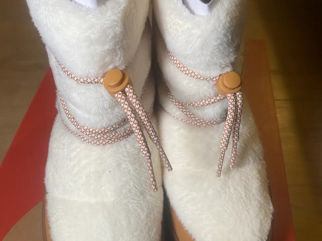 Billede 1 - Snowbae Suede Wns