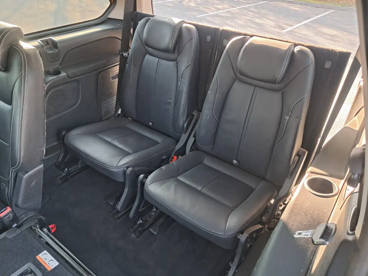 Billede 2 - Familiebil