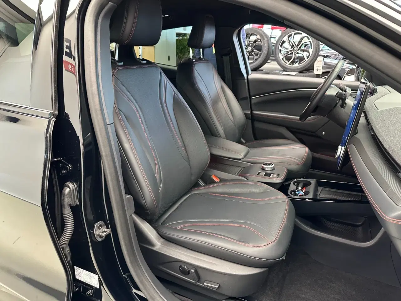 Billede 11 - Ford Mustang Mach-E 98 Extended Range