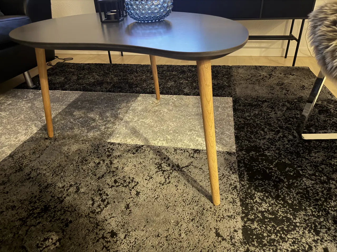 Billede 3 - Dråbeformet sofabord