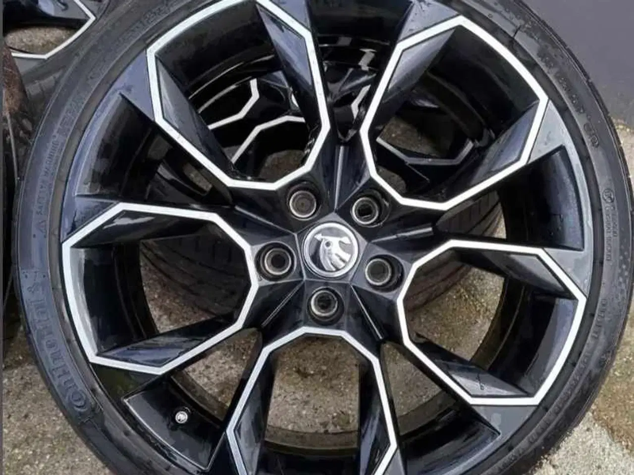 Billede 1 - Skoda Octavia VRS R19 sommerdæk 