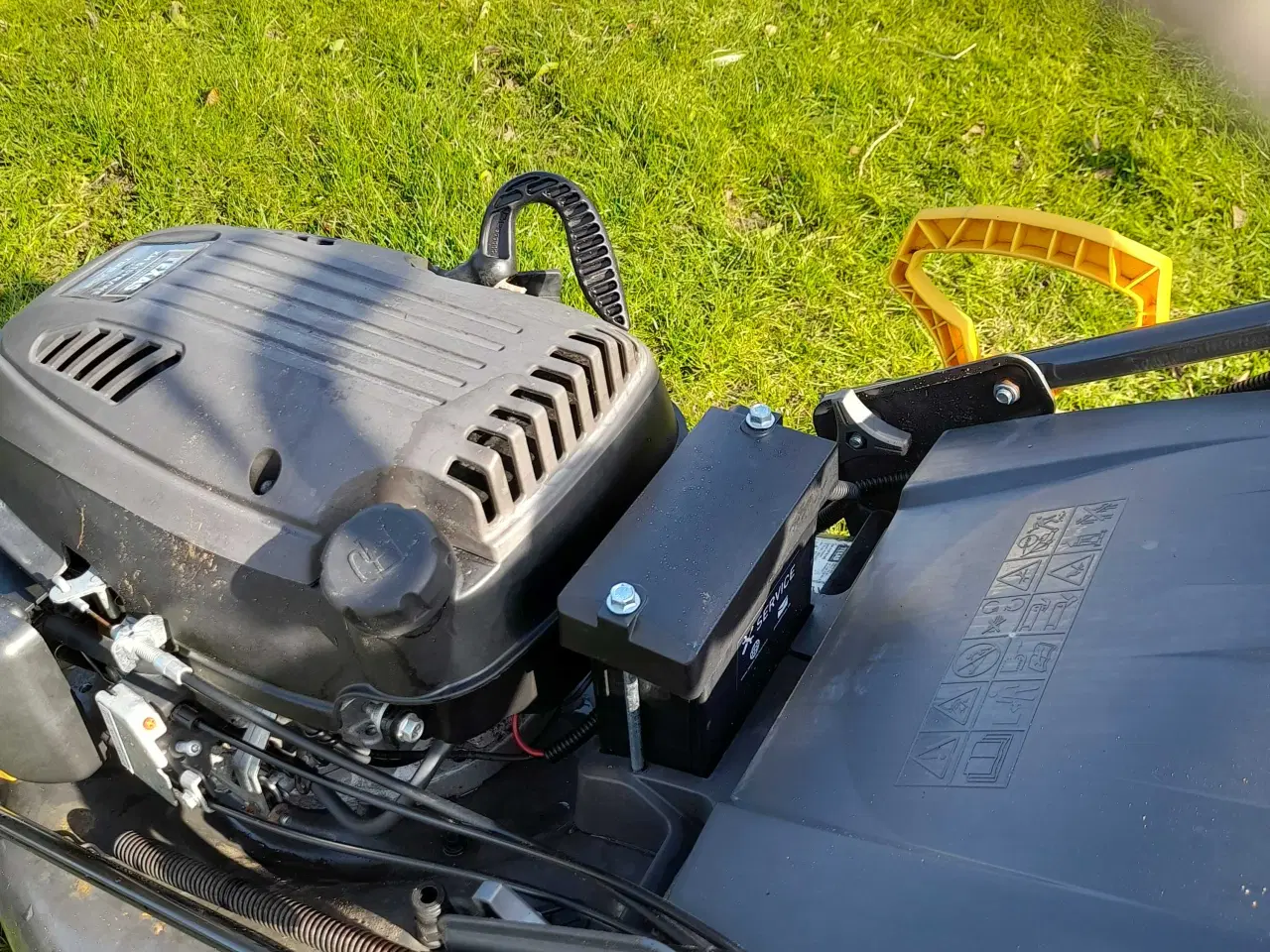 Billede 3 - Benzin plæneklipper 