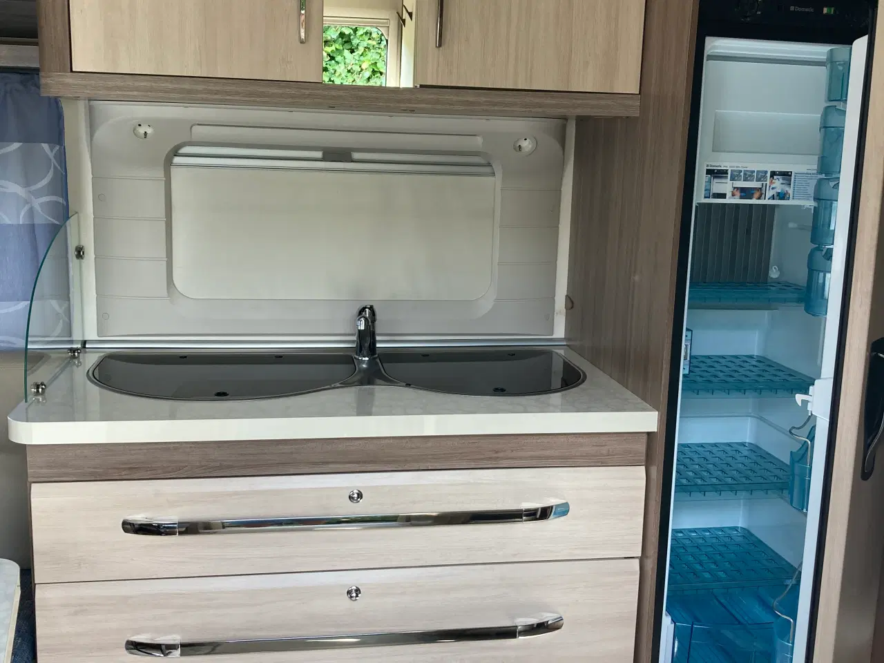 Billede 5 - Hobby Campingvogn 460 UFE DE LUXE