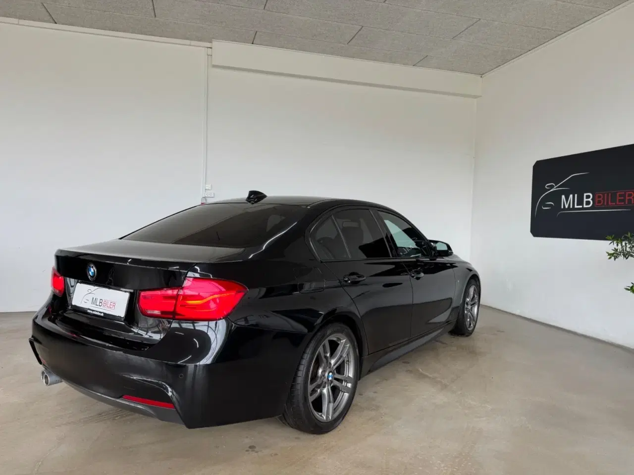 Billede 4 - BMW 320i 2,0 M-Sport aut.