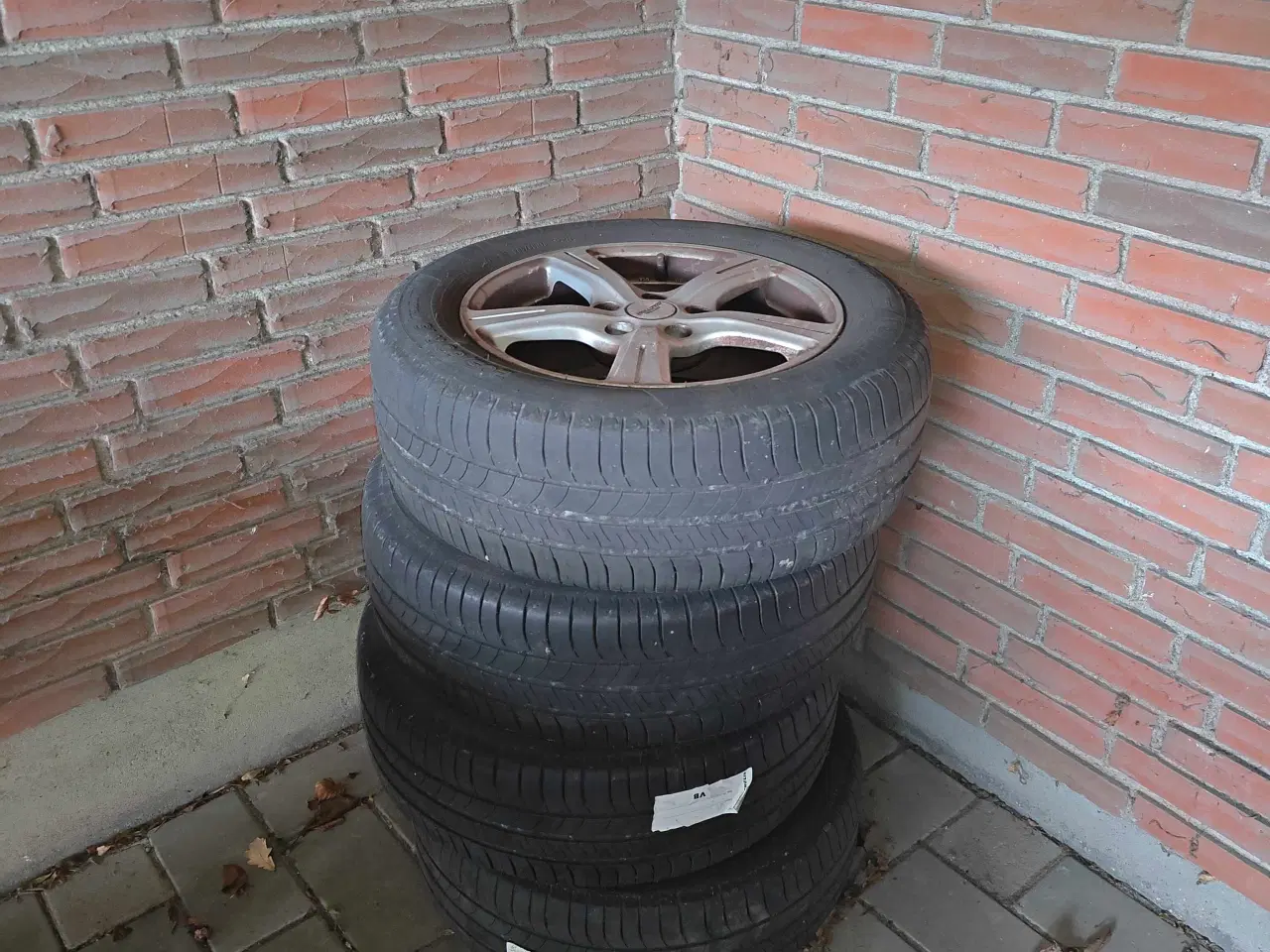 Billede 4 - Sommerdæk på fælge