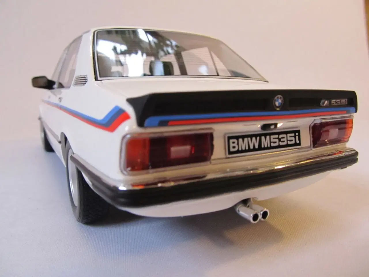 Billede 6 - 1979 BMW M535 (E12) 1:18 