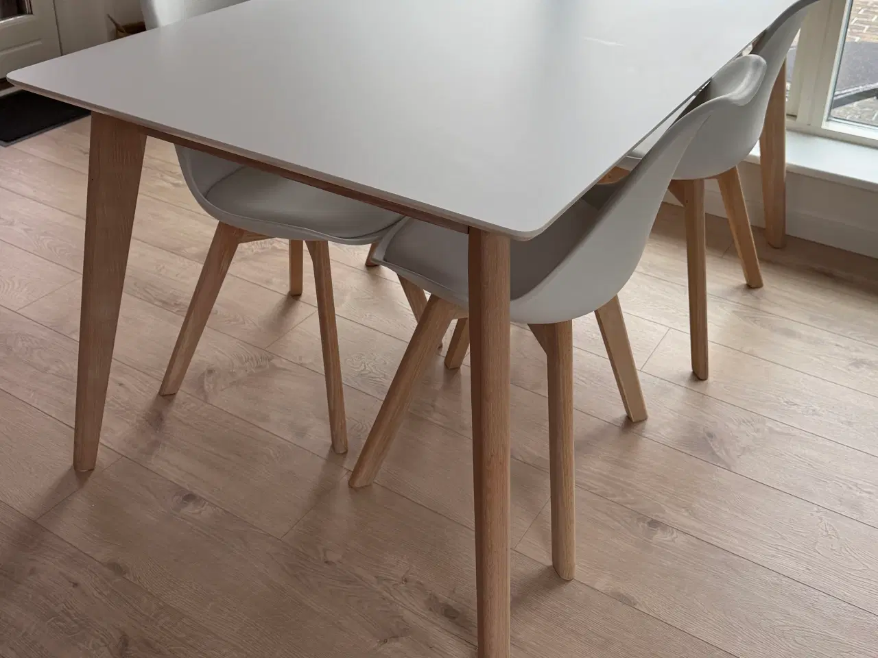Billede 2 - Ilva Mallorca spisebord + tillægsplade + 6 stole