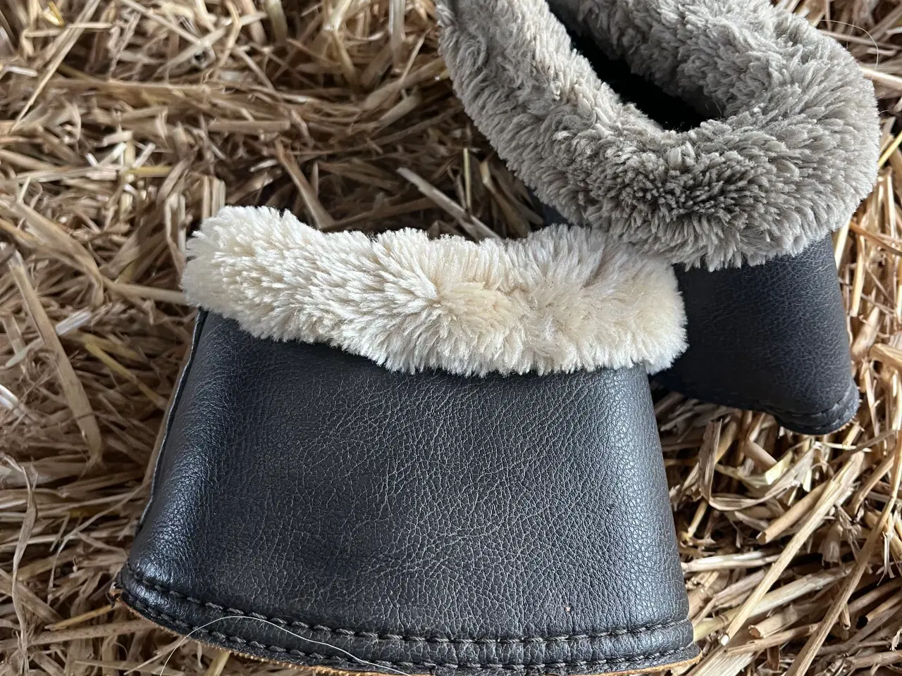 Billede 3 - Gamacher/klokker 