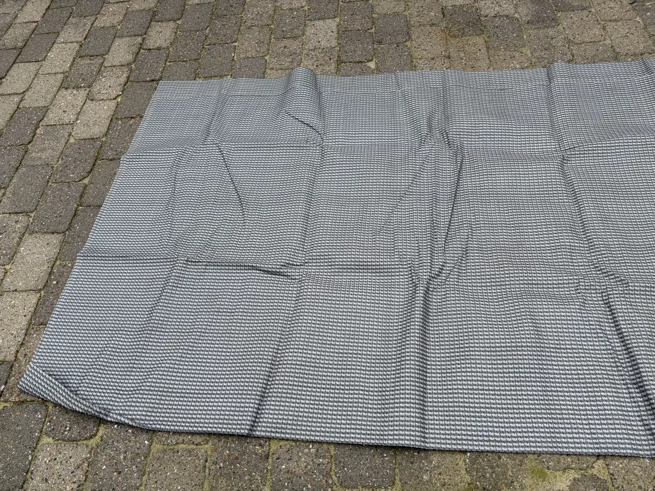Billede 5 - Gulvtæppe camping 580x240cm