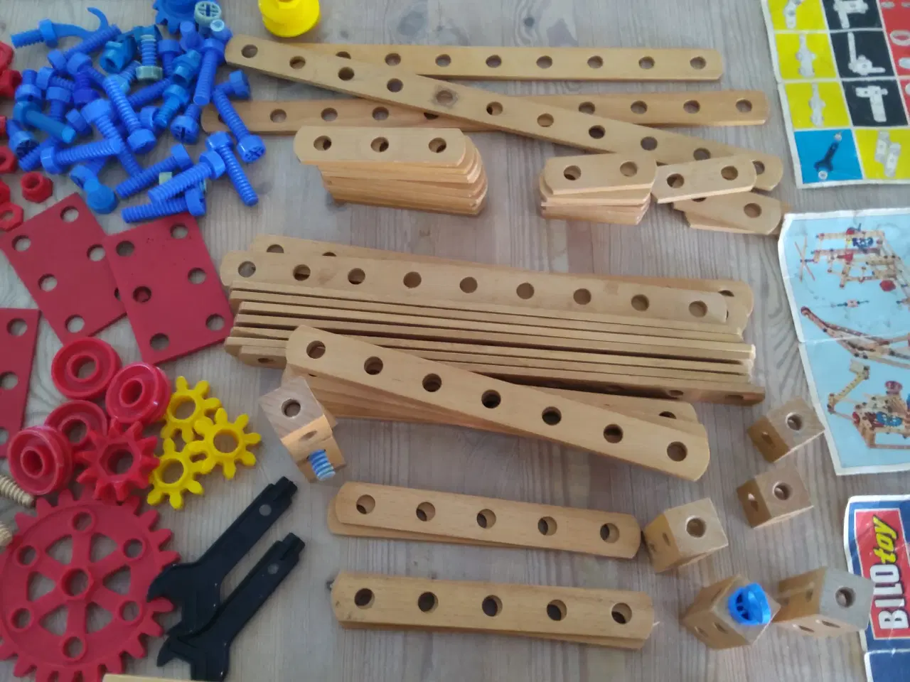 Billede 6 - Lego bilofix byggesæt i træ.