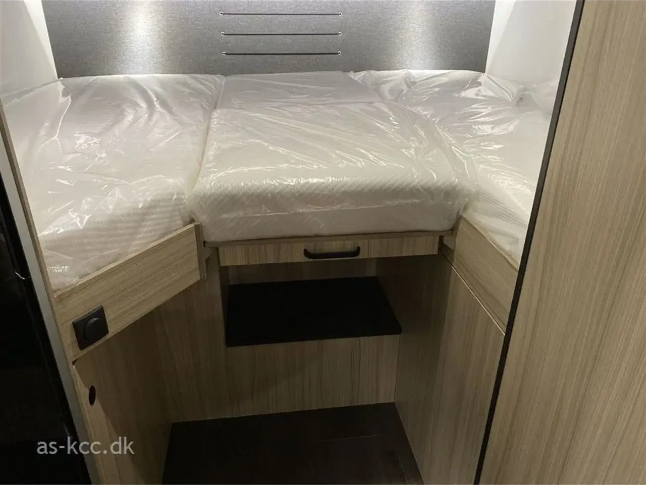 Billede 14 - 2026 - Sun Living S 70 SL Automat gear 165 HK   Sun Living S 70 SL  165 HK og Automatgear .