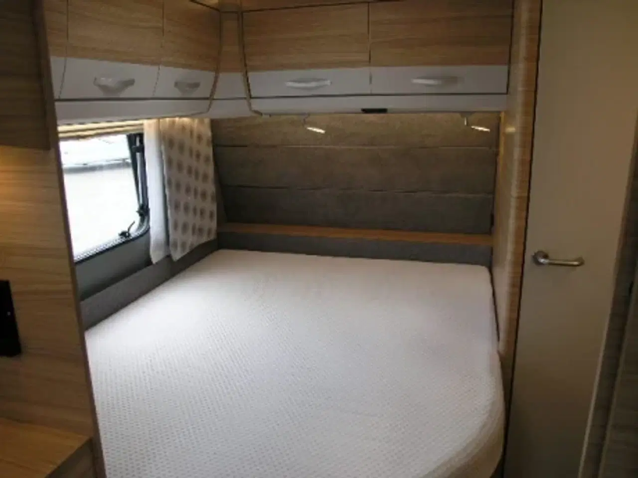 Billede 9 - Dethleffs 650 Camper FMK
