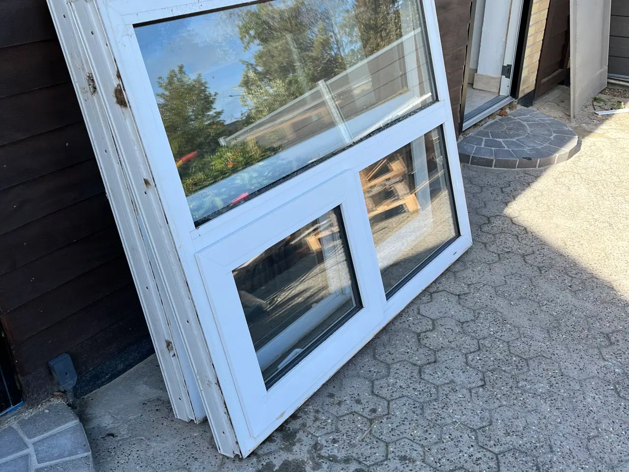 Billede 3 - Plast vinduer 2 stk 400,- pr stk 