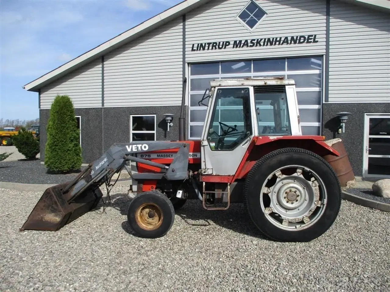 Billede 9 - Massey Ferguson 675 Speedshift med frontlæsser