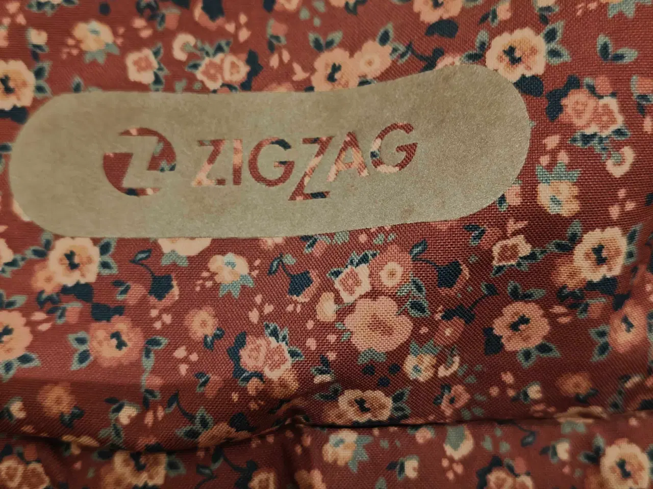 Billede 3 - Flot vinterjakke (Zig Zag) str 4 år/104