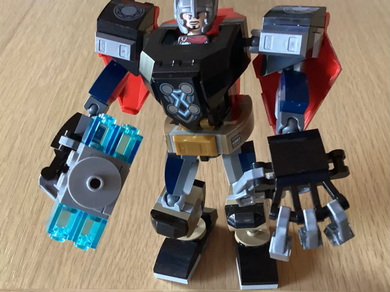 Billede 4 - SOLGT.  Lego 76169, Thors Kamp-robot/ Mechrustning