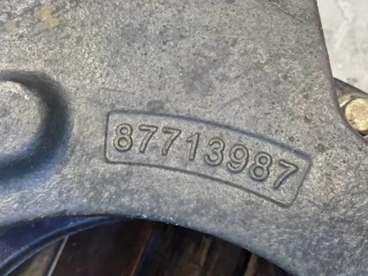 Billede 12 - New Holland T7.315 Hjulvægtsæt 48043821