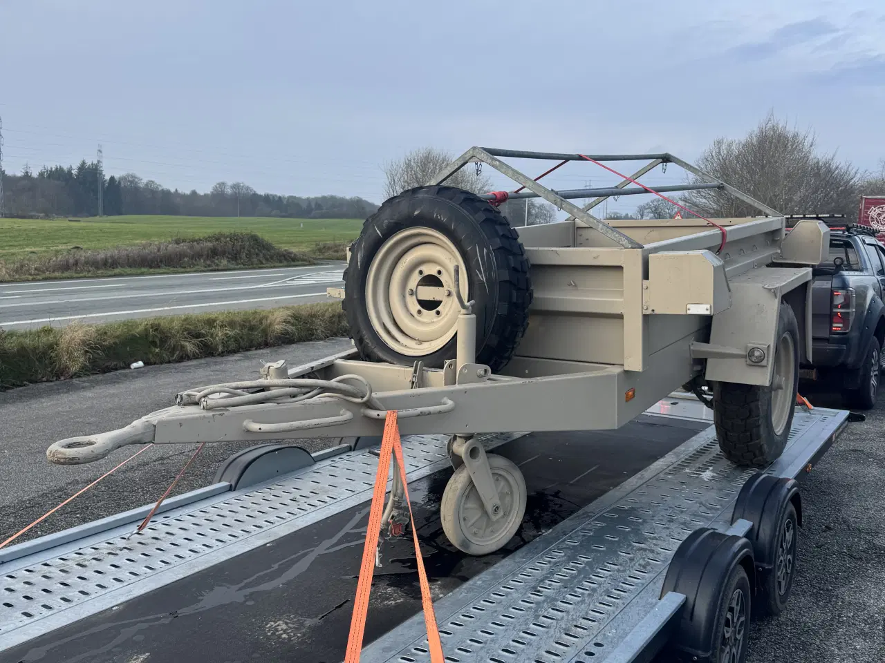 Billede 2 - Militær trailer