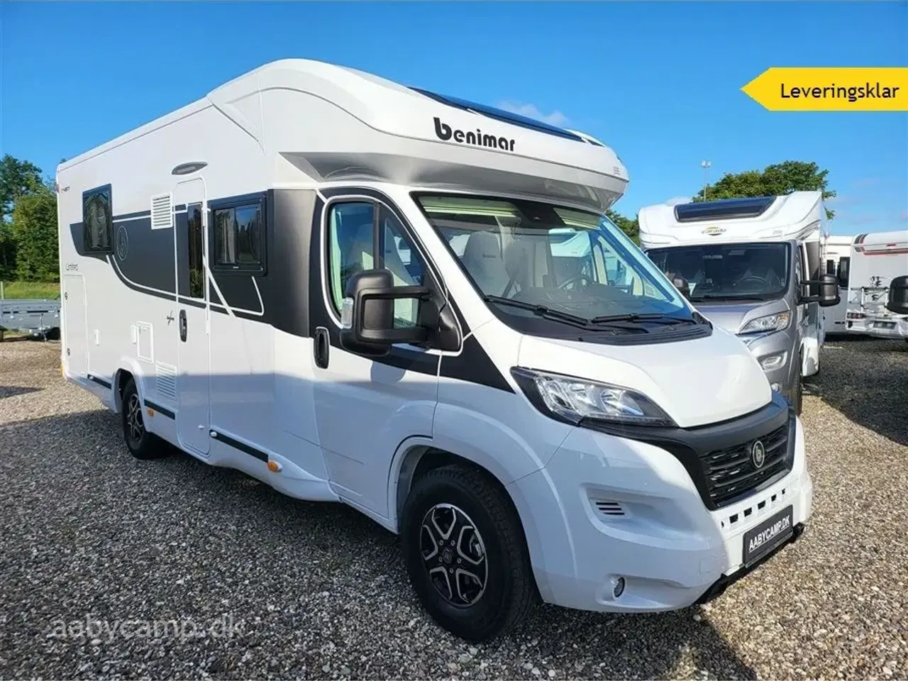 Billede 1 - 2024 - Benimar Tessoro 497 Limited   Veludrustet Benimar med Queen seng