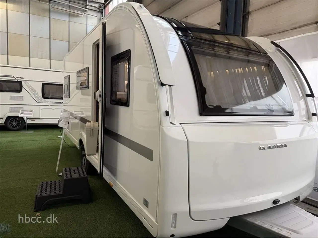 Billede 2 - 2026 - Adria Adora 532 UL   Adria Adora 532 UL – Ny generation Adora med enkeltsenge og premium komfort