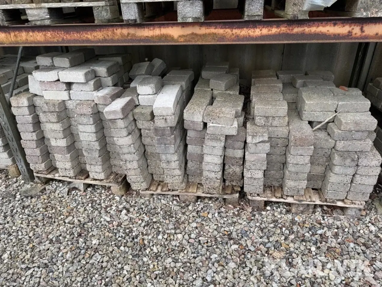 Billede 4 - Blandet lot sten og teglsten