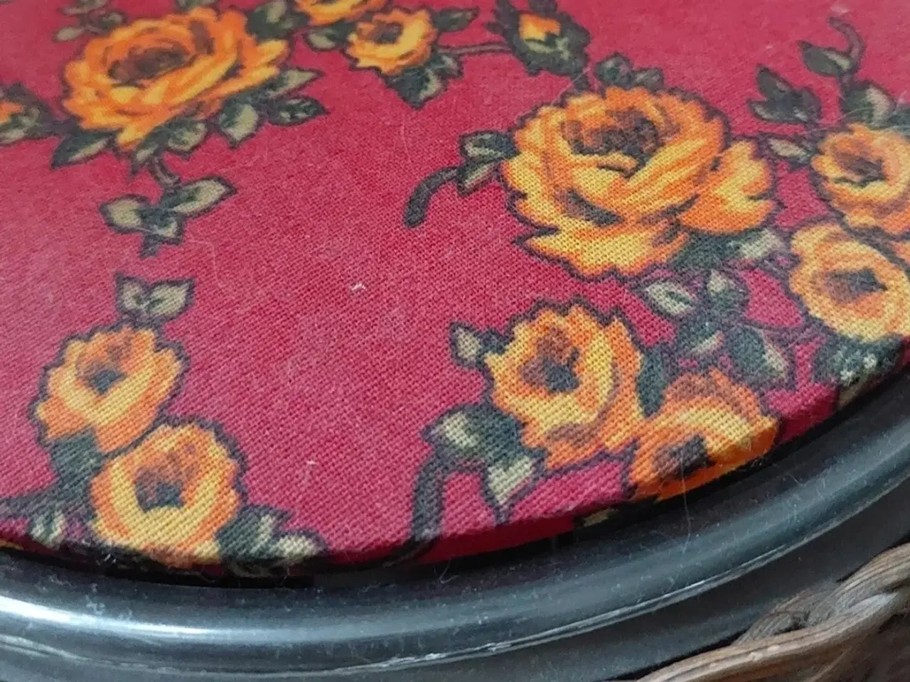 Billede 4 - Retro syskrin på ben